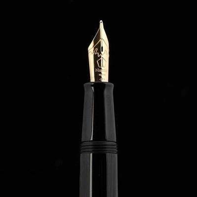 Namiki Yukari Royale Urushi No.20 Fountain Pen Black 18K Gold Nib 4