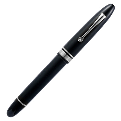 Omas Ogiva Fountain Pen - Nera CT