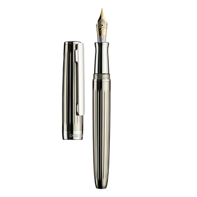 Otto Hutt Design 07 Fountain Pen - Translucent Black 2