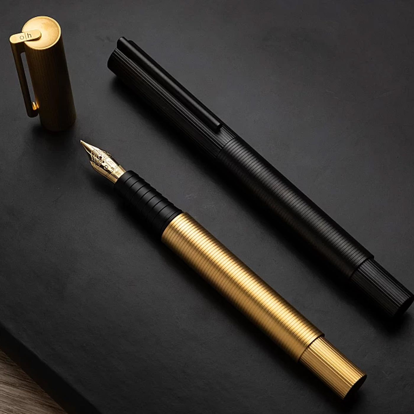 Otto Hutt Design 08 Fountain Pen - PVD Black 12