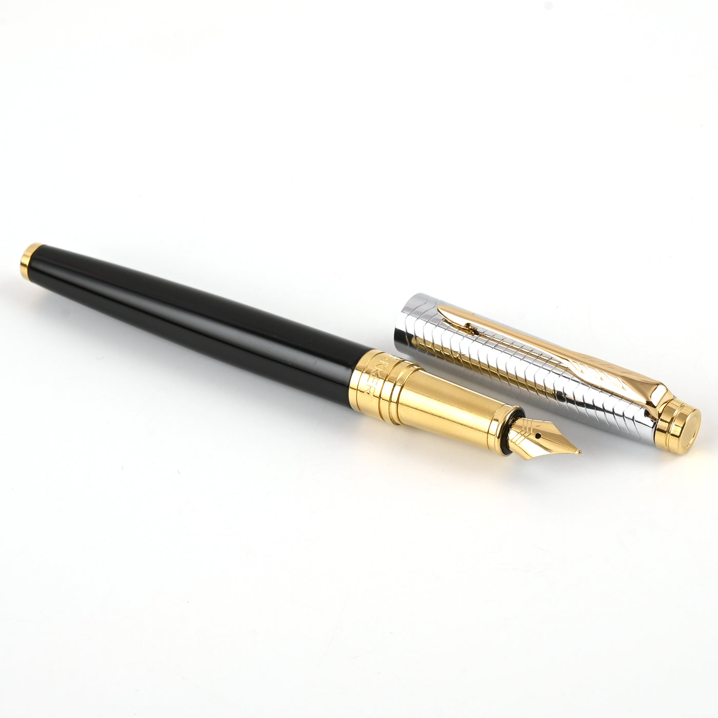 Parker Aster Fountain Pen - Contemporary Black & Chrome GT 3