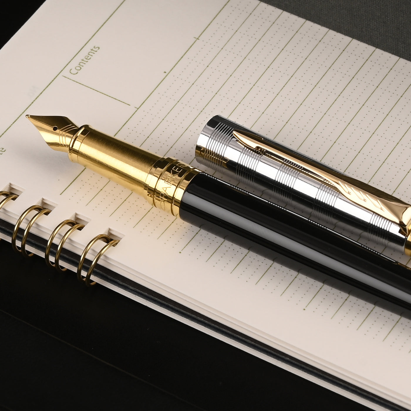 Parker Aster Fountain Pen - Deluxe Black & Chrome GT 9