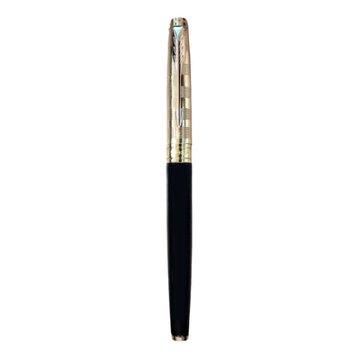 Parker Aster Fountain Pen - Deluxe Black & Gold GT