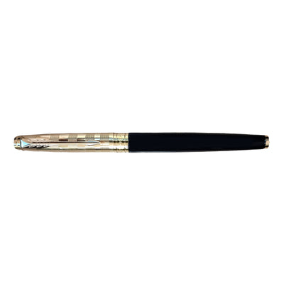 Parker Aster Fountain Pen - Deluxe Black & Gold GT