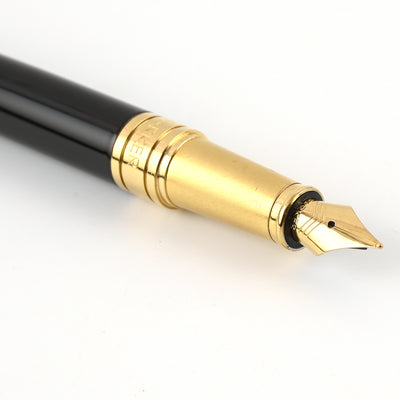 Parker Aster Fountain Pen - Essential Black & Chrome GT 4
