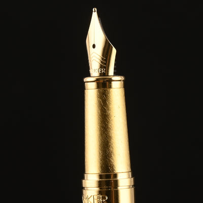 Parker Aster Fountain Pen - Essential Black & Gold GT 12