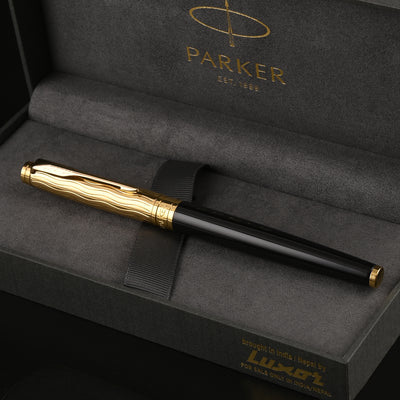 Parker Aster Fountain Pen - Essential Black & Gold GT 13