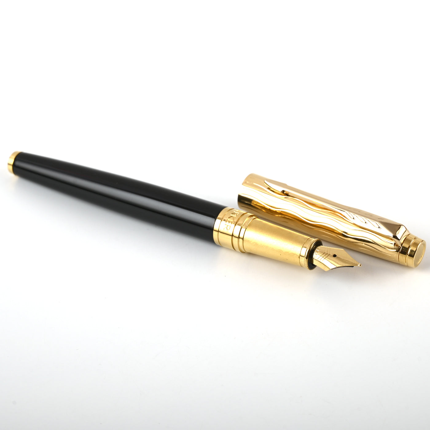 Parker Aster Fountain Pen - Essential Black & Gold GT 2