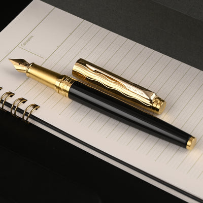 Parker Aster Fountain Pen - Essential Black & Gold GT 8