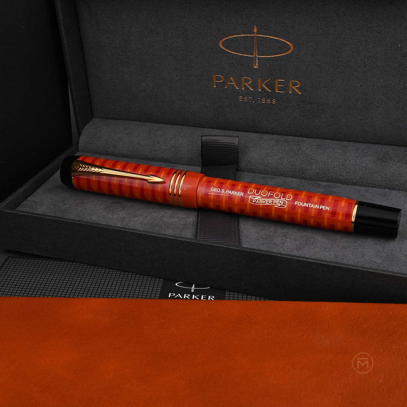 Parker Duofold 100th Anniversary Limited Edition Fountain Pen, Red - 18K Gold Nib 11