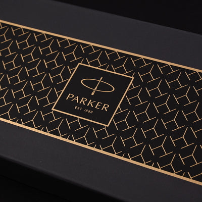 Parker Gift Set - Insignia Champagne Gold BT Ball Pen with Card Holder