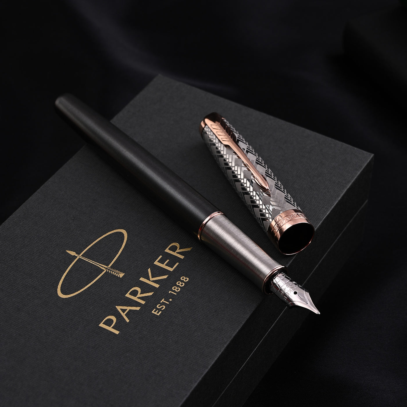 Parker Sonnet Premium Fountain Pen - Metal & Grey RGT 10