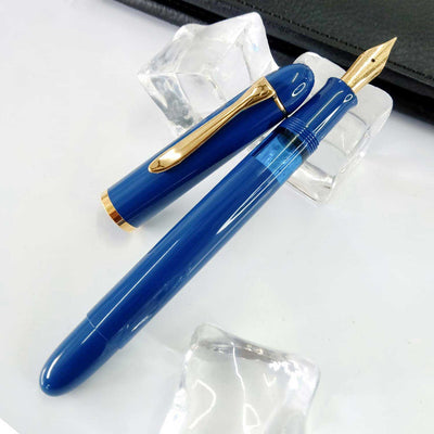 Pelikan M120 Fountain Pen Iconic Blue (Special Edition) Steel Nib 1