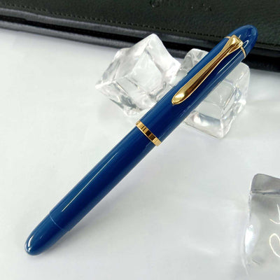 Pelikan M120 Fountain Pen Iconic Blue (Special Edition) Steel Nib 4