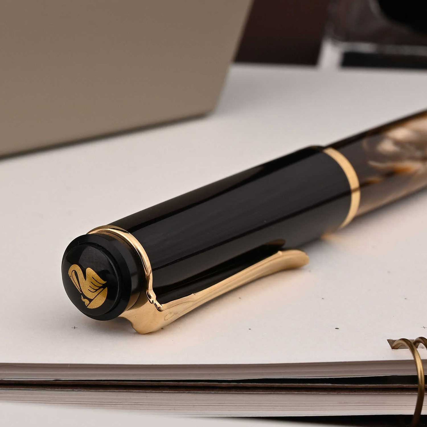 Pelikan M200 Fountain Pen Brown Marbled GT 9