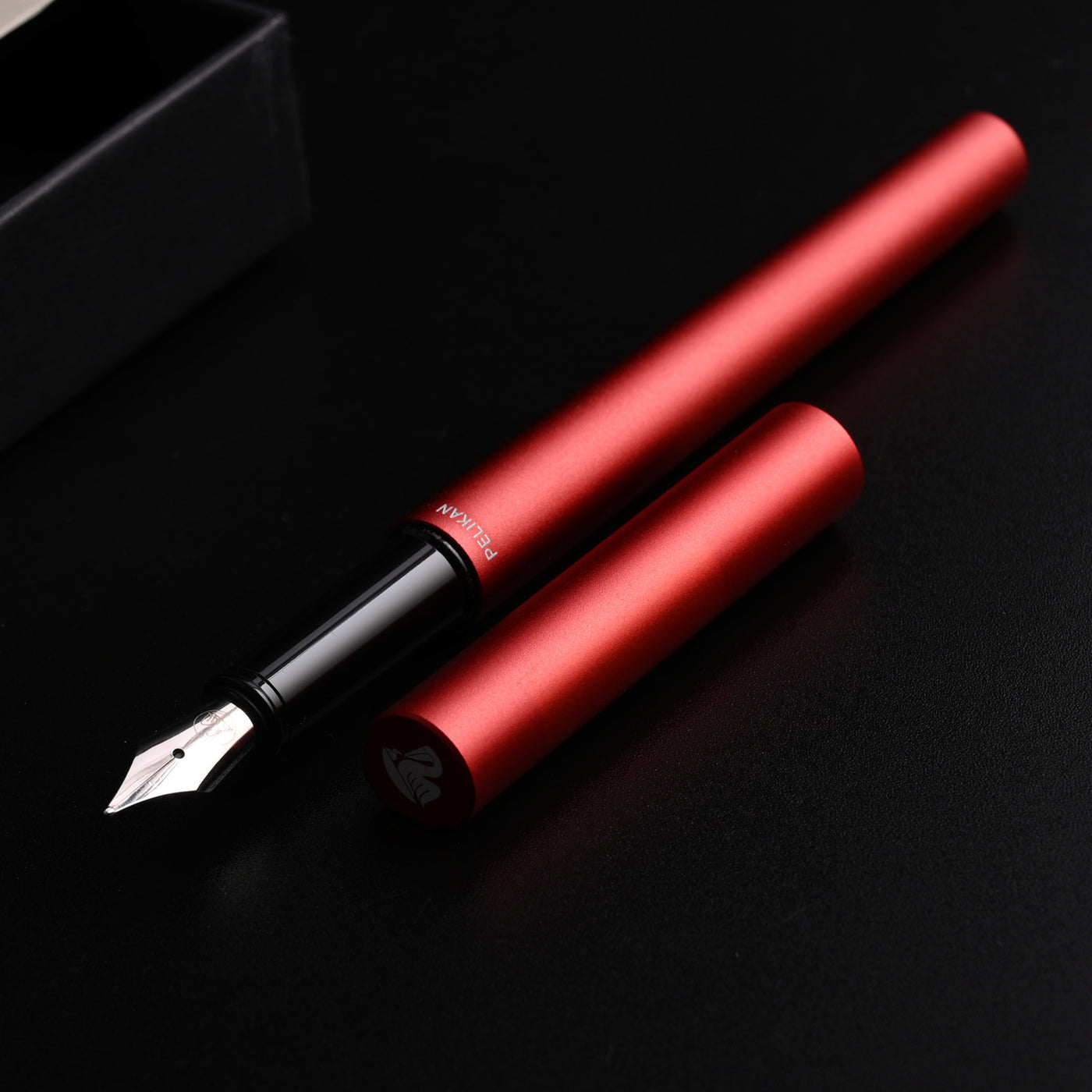 Pelikan Ineo Fountain Pen - Fiery Red 7