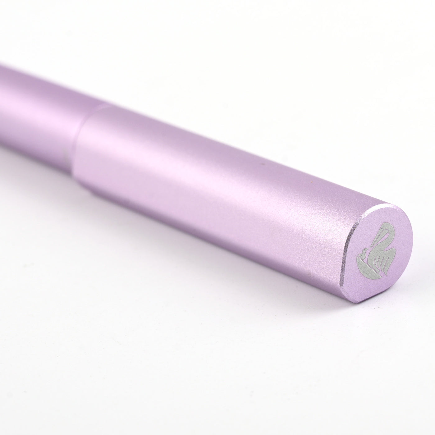 Pelikan Ineo Fountain Pen - Lavender Scent 4