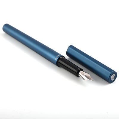 Pelikan Ineo Fountain Pen - Ocean Blue 2