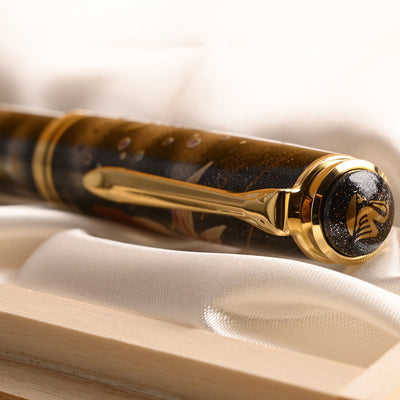 Pelikan M1000 Maki-e Fountain Pen - Goldfish (Limited Edition) 14