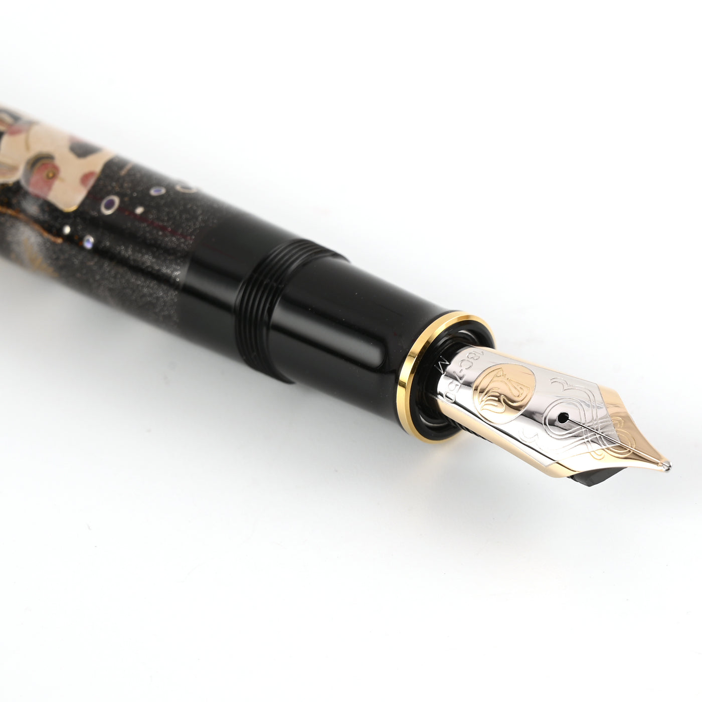 Pelikan M1000 Maki-e Fountain Pen - Goldfish (Limited Edition) 4