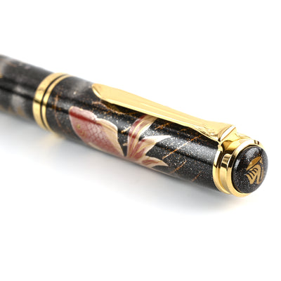 Pelikan M1000 Maki-e Fountain Pen - Goldfish (Limited Edition) 6