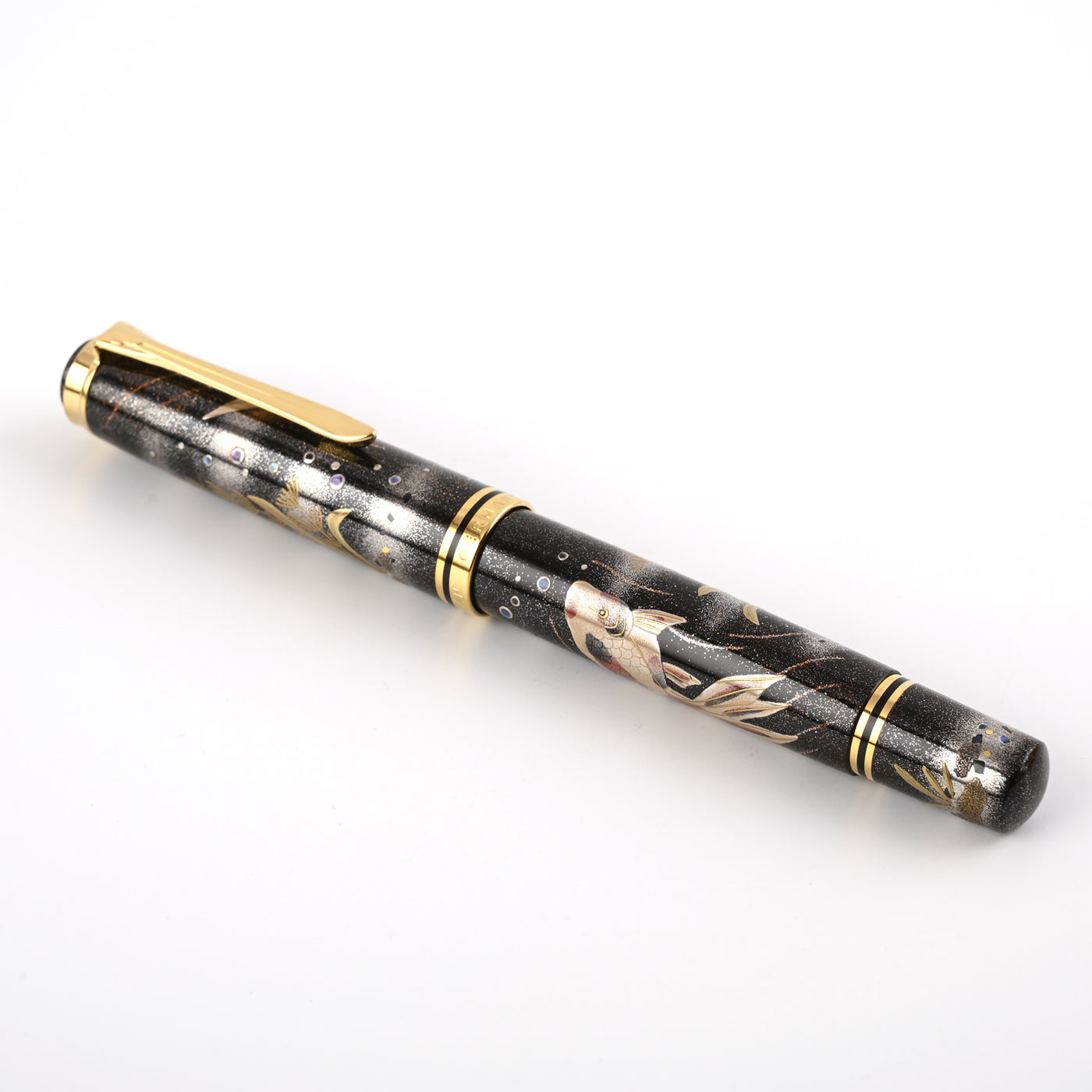 Pelikan M1000 Maki-e Fountain Pen - Goldfish (Limited Edition) 7