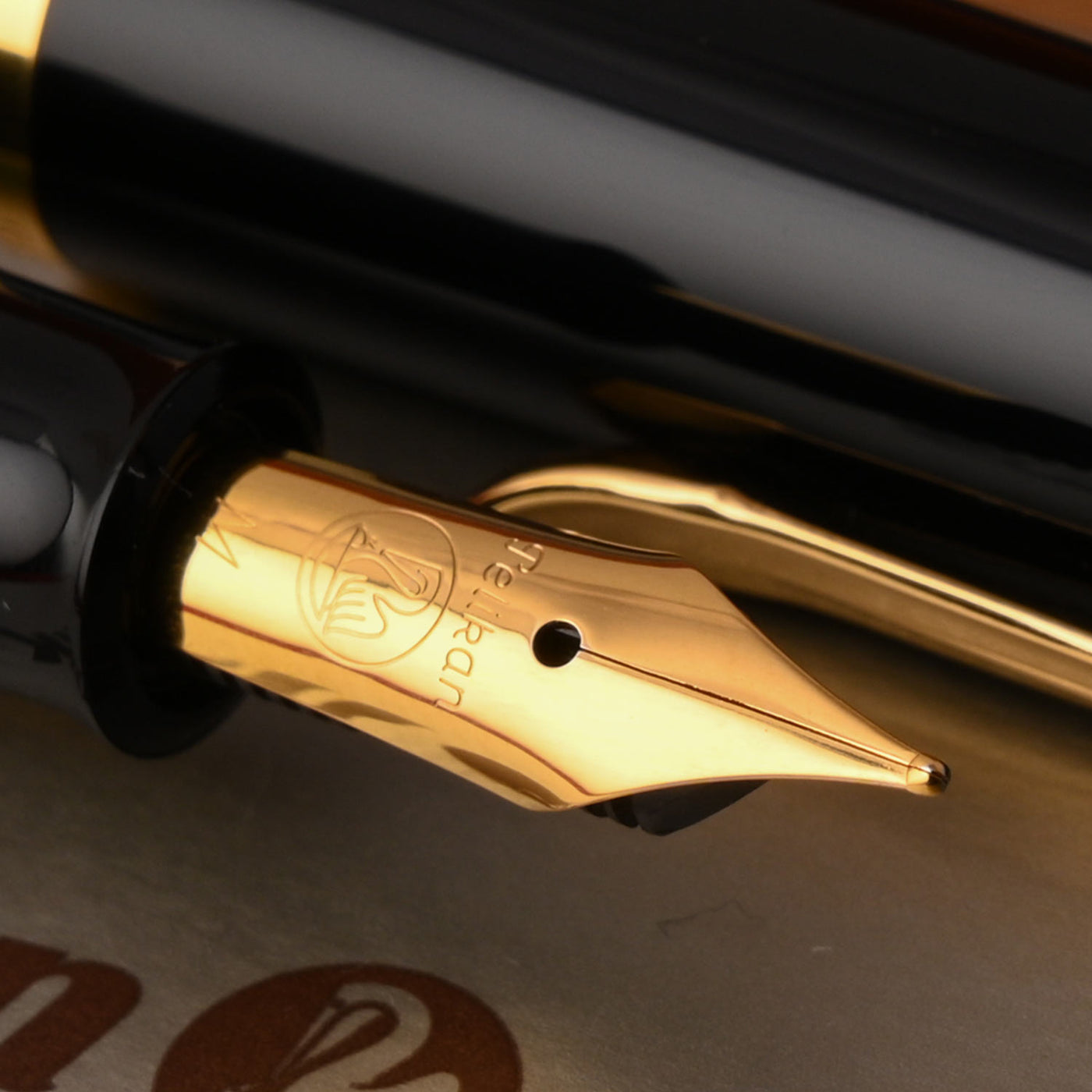 Pelikan M200 Fountain Pen - Black GT 10