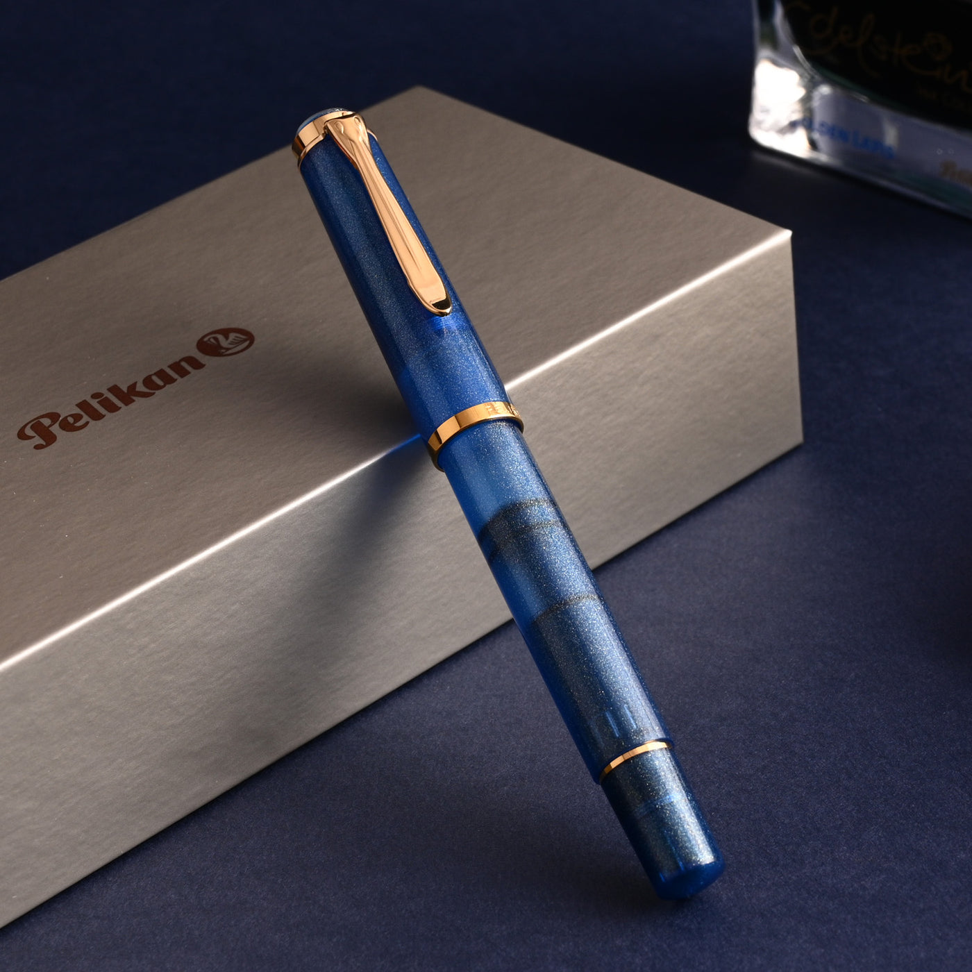 Pelikan M200 Fountain Pen - Golden Lapis GT (Special Edition) 12