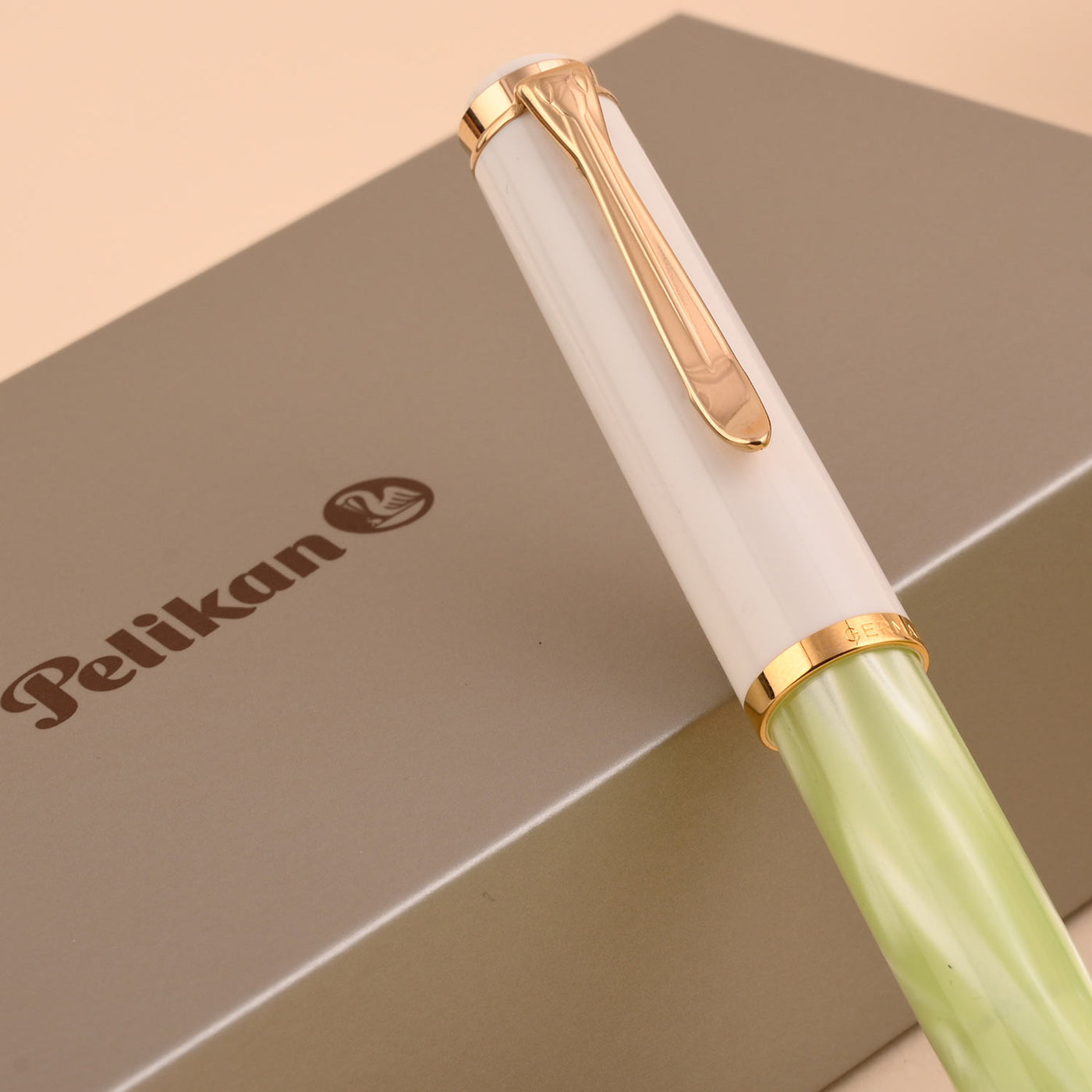 Pelikan M200 Fountain Pen - Pastel Green GT (Special Edition) 12