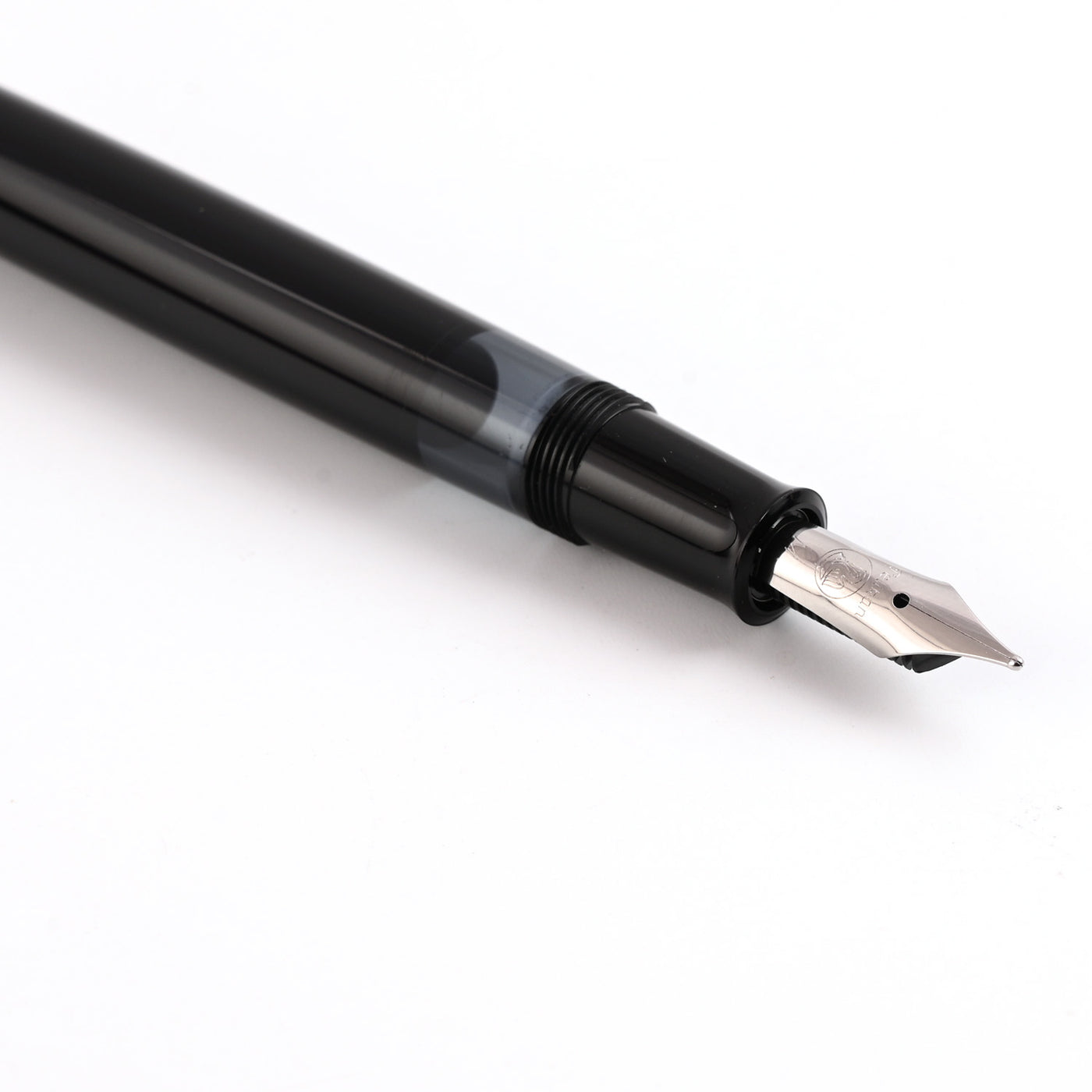 Pelikan M205 Fountain Pen - Black CT 4