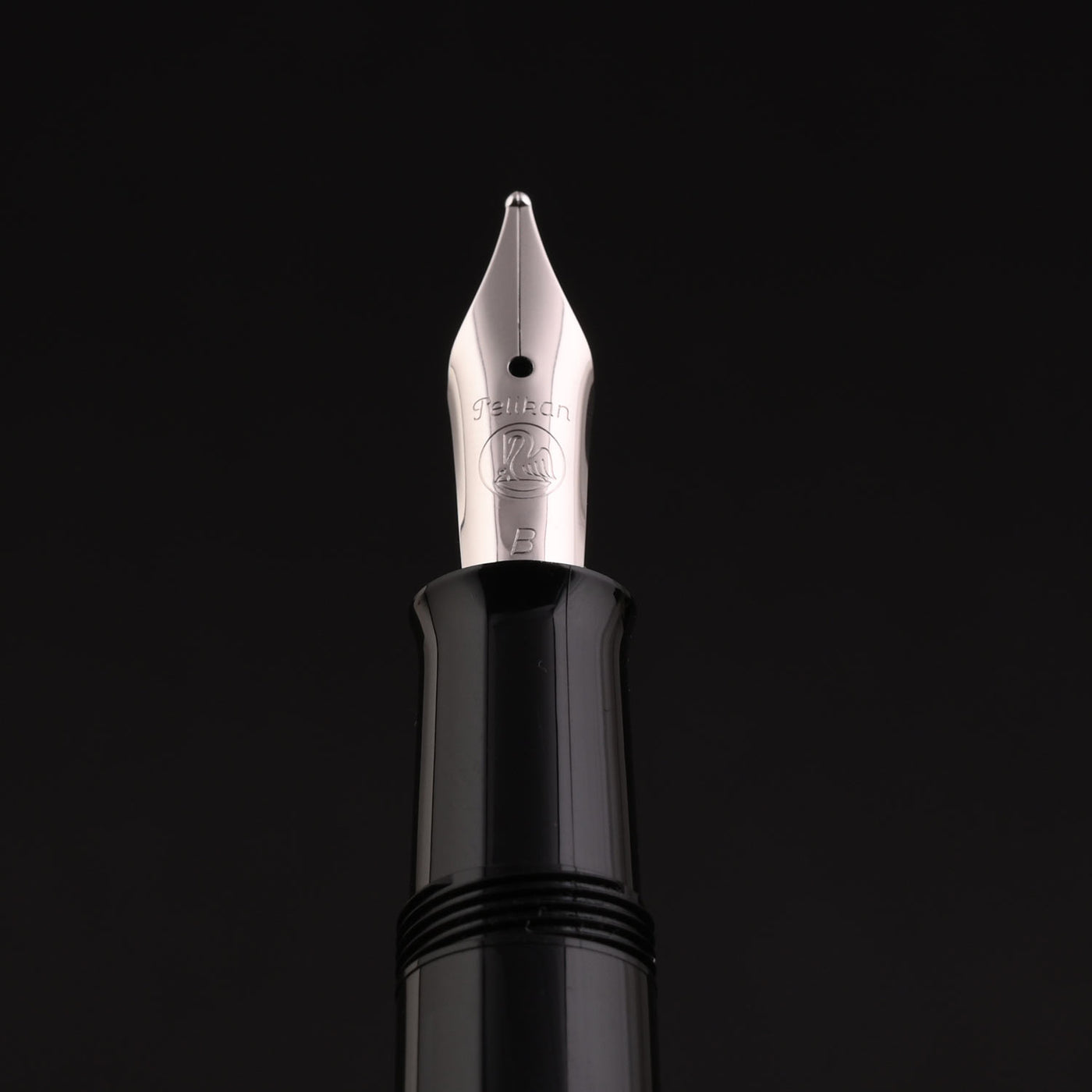 Pelikan Classic M205 Blue marbled fountain pen - P.W. Akkerman Den Haag Pelikan Classic M205 Blue marbled fountain pen - P.W. Akkerman Den Haag