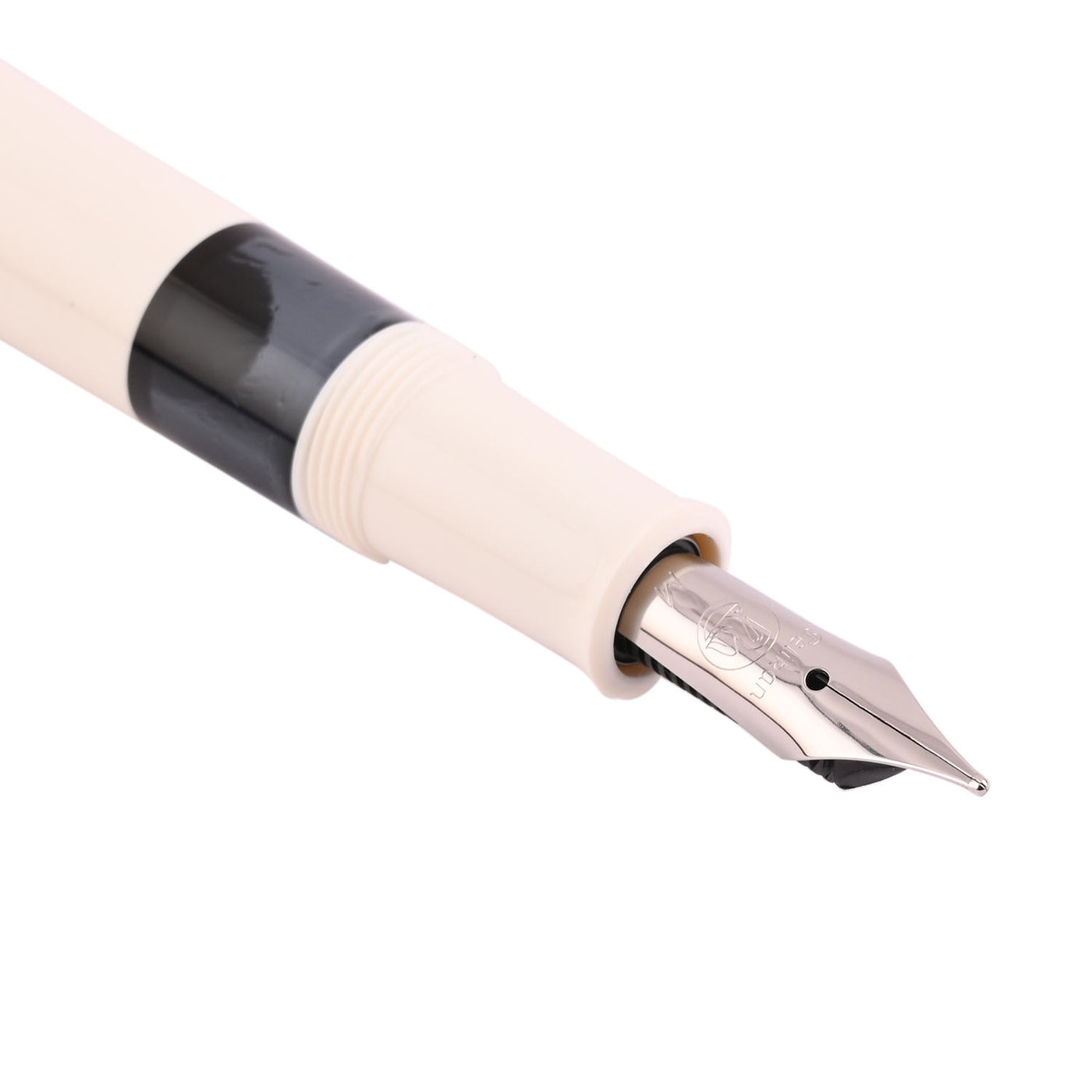 Pelikan M205 Fountain Pen - White CT 3