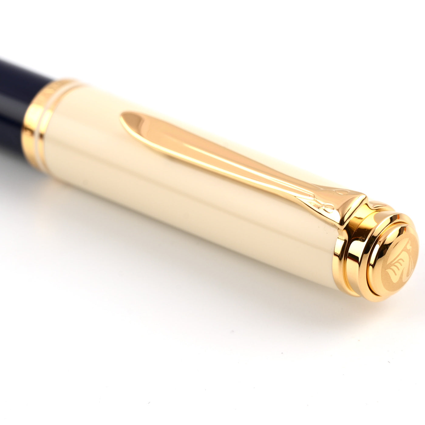 Pelikan M800 Fountain Pen - Cream Blue GT (Special Edition) 5