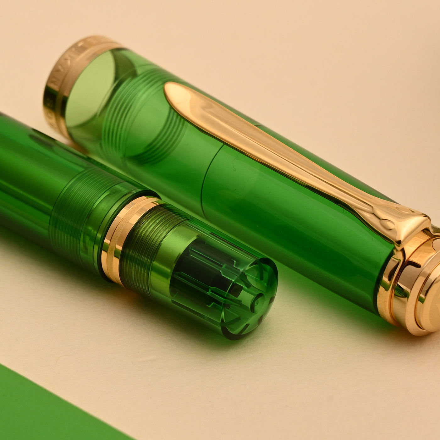 Pelikan M800 Fountain Pen - Green Demonstrator (Special Edition) 9