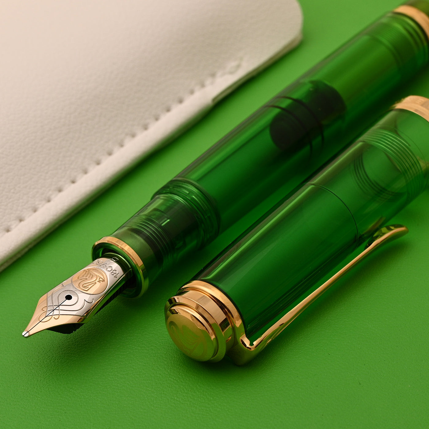 Pelikan M800 Fountain Pen - Green Demonstrator (Special Edition) 8
