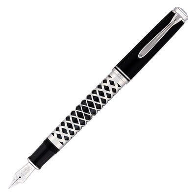 Pelikan M800 Fountain Pen - Metal Sleeve (Special Edition)