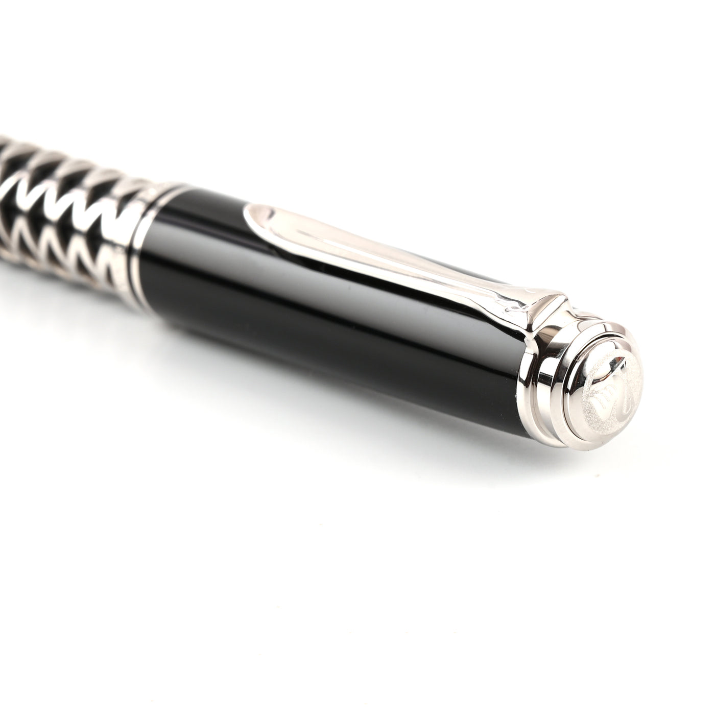 Pelikan M805 Fountain Pen - Metal Sleeve (Special Edition) 5