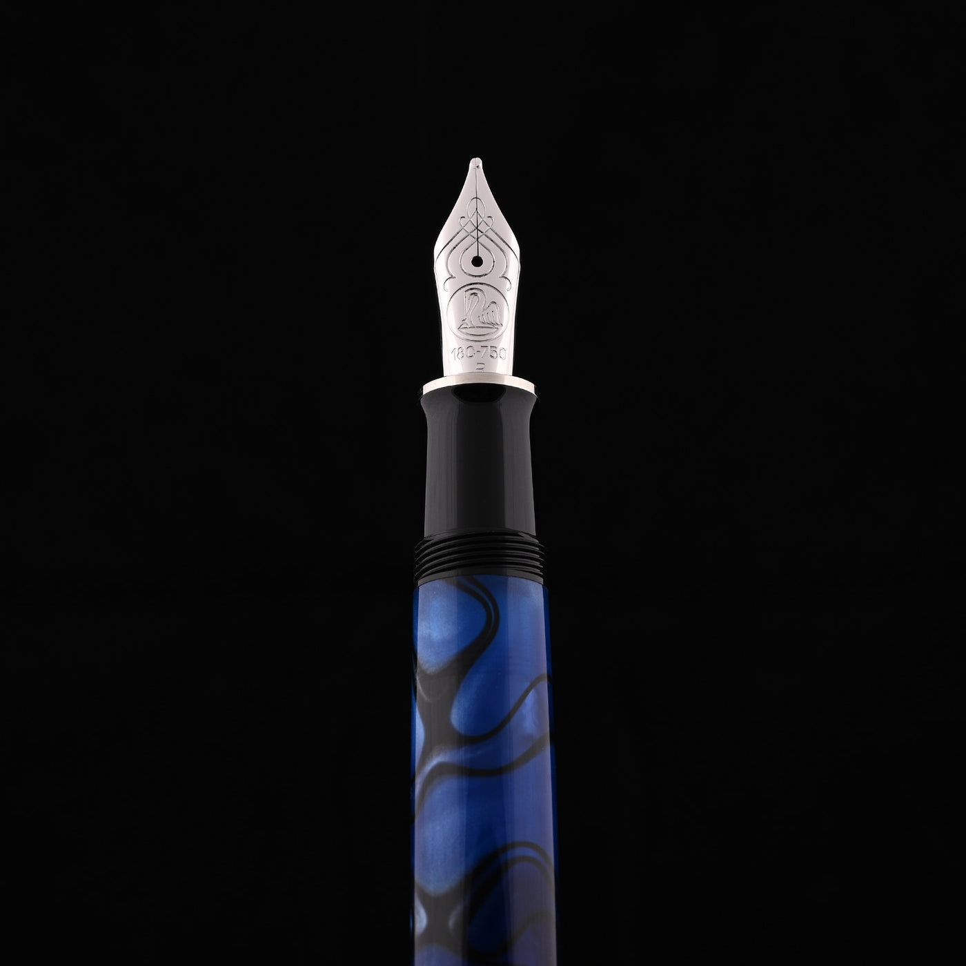 Pelikan M805 Fountain Pen - Blue Dunes 7