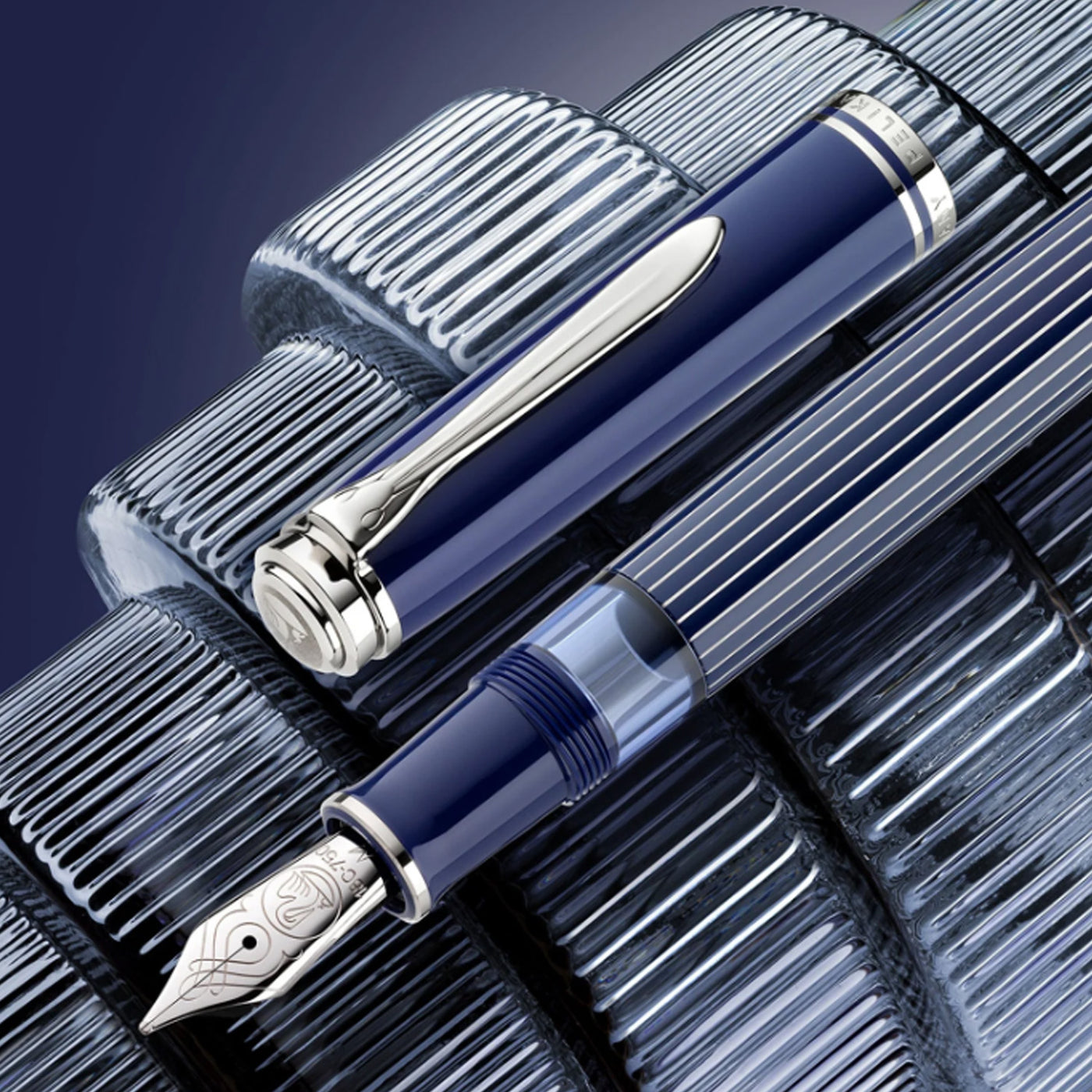Pelikan M815 Fountain Pen - Metal Striped Blue CT (Special Edition)