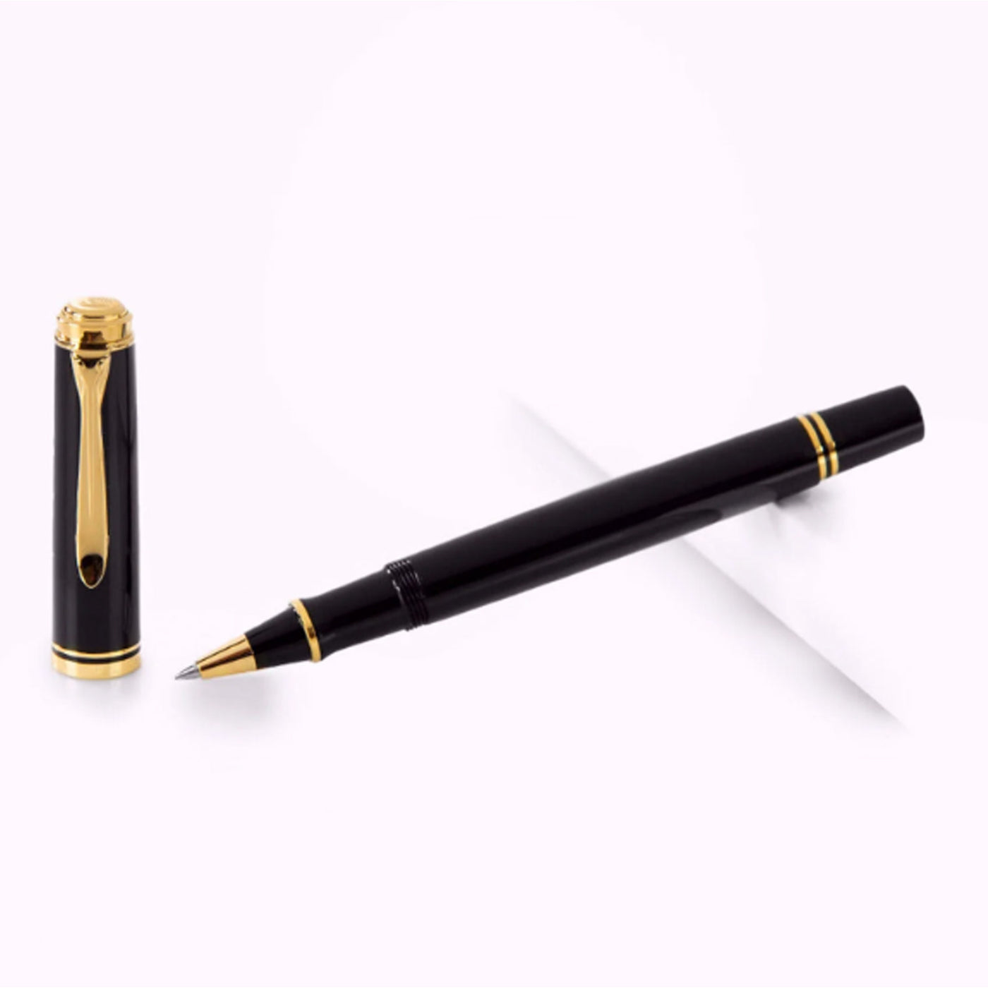 Pelikan Souveran R400 Roller Ball Pen - Black GT