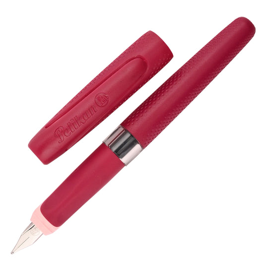 Pelikan ilo Fountain Pen - Red