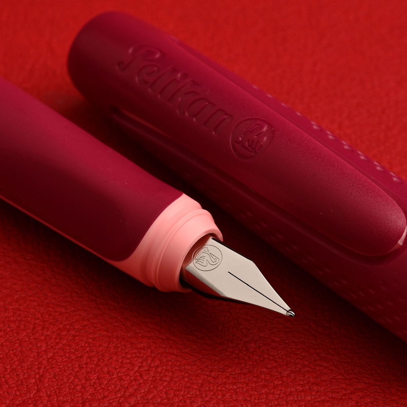 Pelikan ilo Fountain Pen Red 9