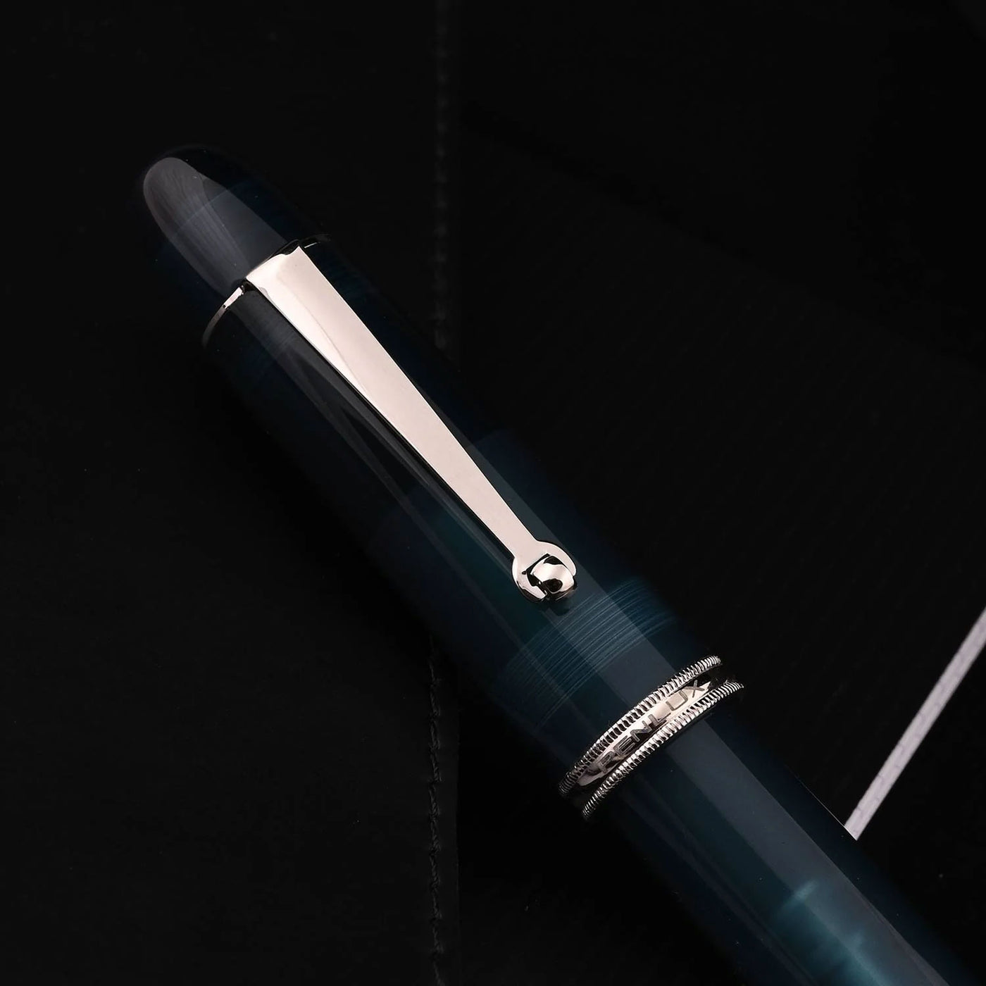 Penlux Masterpiece Grande Fountain Pen - Deepsea 8