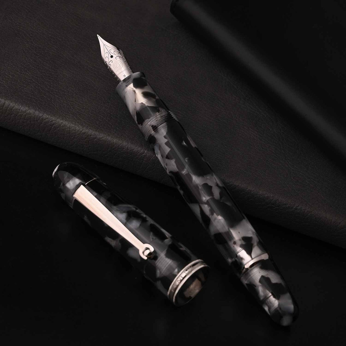 Penlux Masterpiece Grande Fountain Pen - Koi Black & White 4