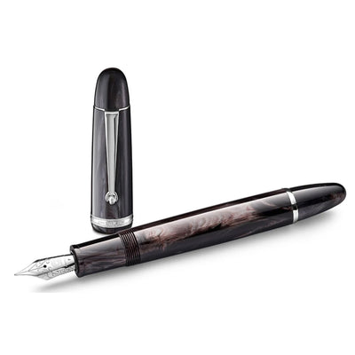 Penlux Masterpiece Grande 18K Fountain Pen - Black Wave