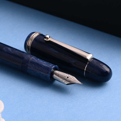 Penlux Masterpiece Grande Fountain Pen - Blue Wave 8