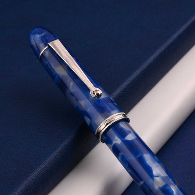 Penlux Masterpiece Grande Fountain Pen - Koi Blue & White 12