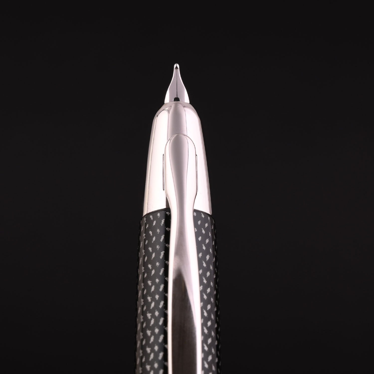 Buy Pilot Capless Fountain Pen - Graphite Black Online at Makoba-Pilot