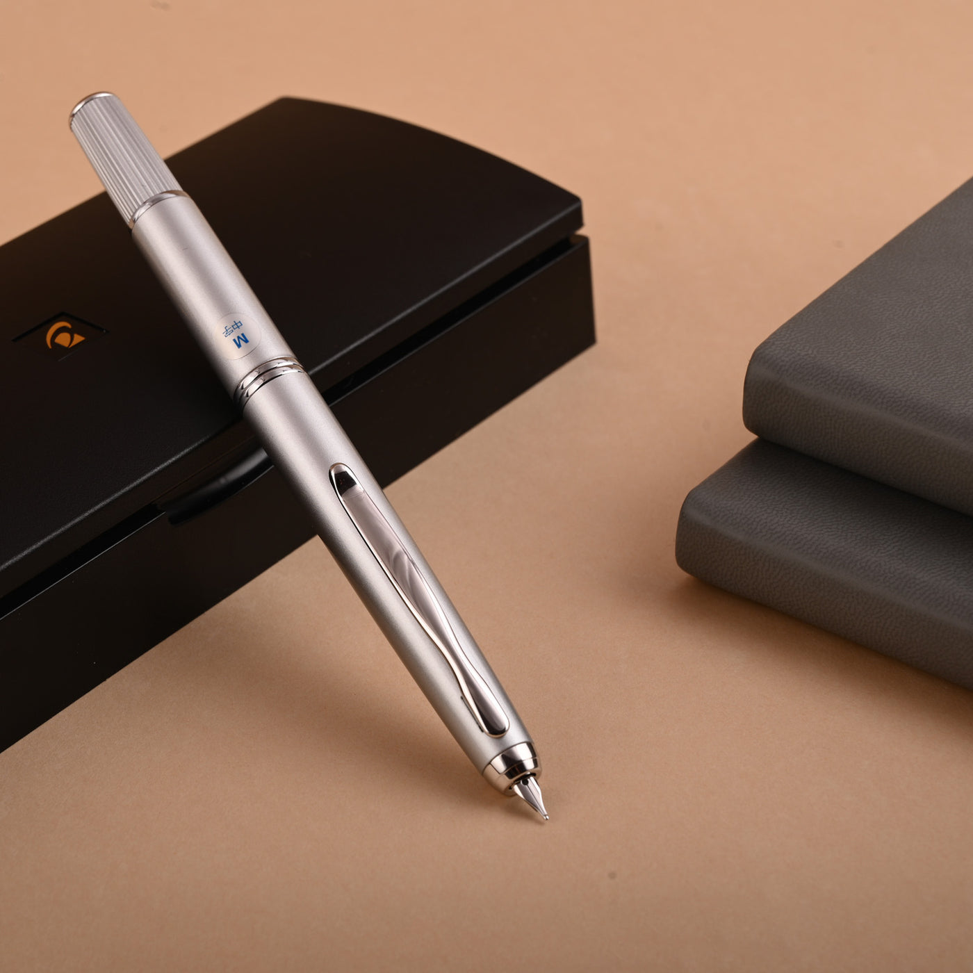 Pilot Capless Fermo Fountain Pen - Silver CT 8