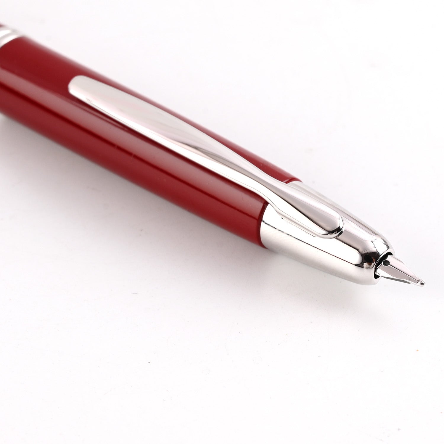 Pilot Namiki Capless Fountain Pen - Deep Red, Fine 18K Gold Nib (Vanishing Point)